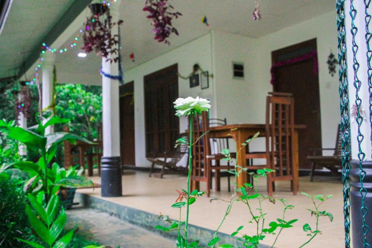 Sigiriya Mana B&B Exterior foto
