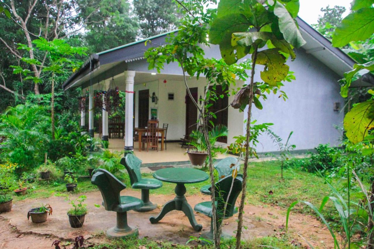 Sigiriya Mana B&B Exterior foto